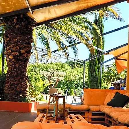 Vacanceole - Motas Hotel