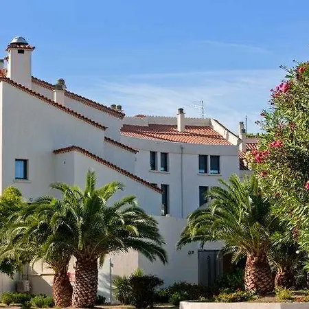 Vacanceole - Motas 3*