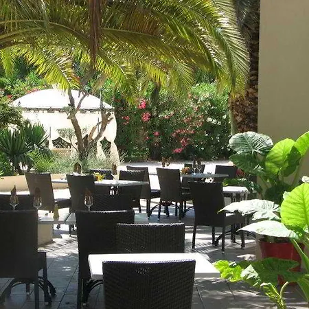 Vacanceole - Motas 3*