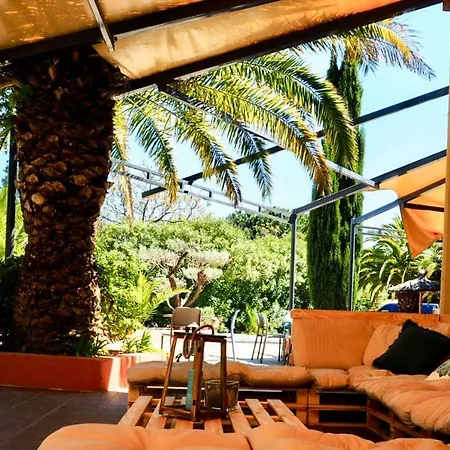 Vacanceole - Motas Hotel 3*